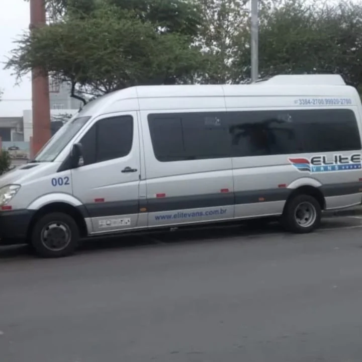 Van da Elite Tur Turismo para locação em Campo Grande MS
